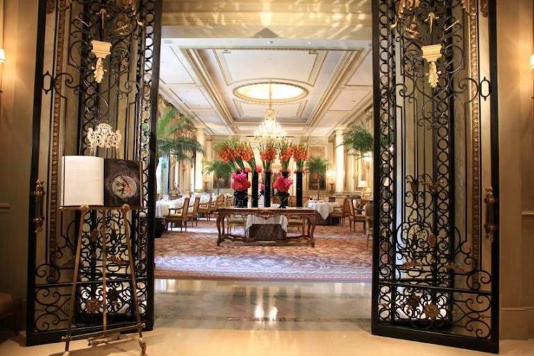 le-cinq-paris-14470788261