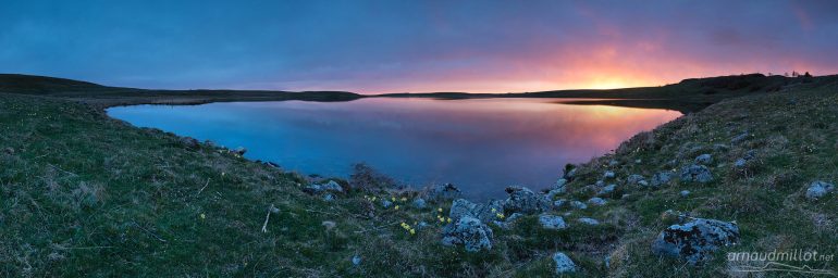 aubrac-marchastel-lozere-lac-saint-andeol-lever-soleil-2013-05-010
