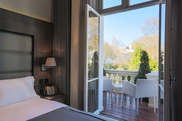 eccl prestige king with balcony