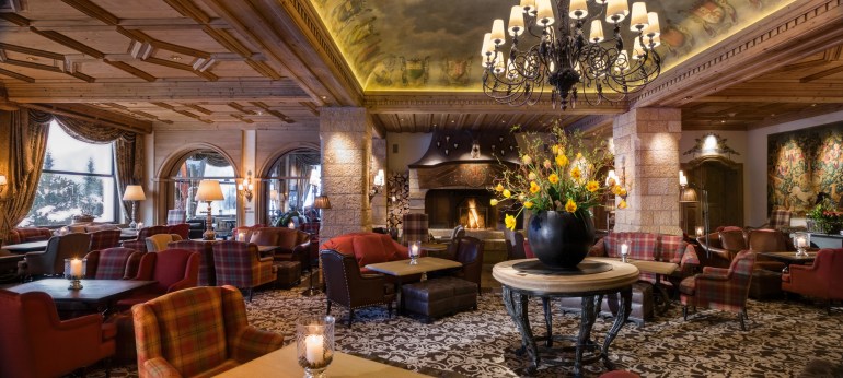 gstaad gil The Lobby Bar 9